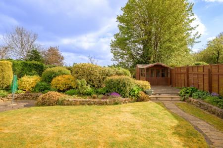 4 bedroom Detached house for sale in Holmes Road, Kirton Holme, PE20