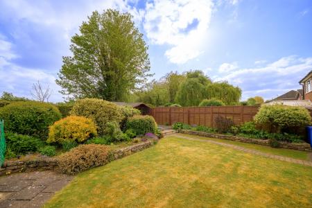 4 bedroom Detached house for sale in Holmes Road, Kirton Holme, PE20