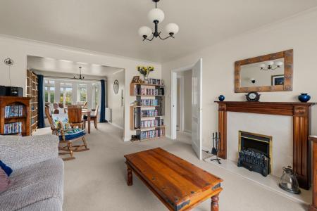 4 bedroom Detached house for sale in Holmes Road, Kirton Holme, PE20