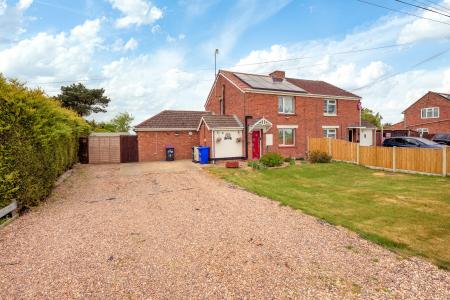 4 bedroom Semi-detached house for sale in Browns Drove, Swineshead, PE20