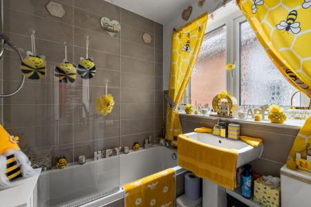 4 bedroom Semi-detached house for sale in Browns Drove, Swineshead, PE20