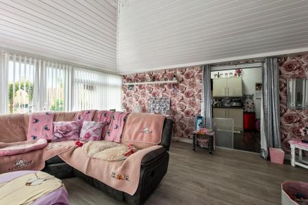 4 bedroom Semi-detached house for sale in Browns Drove, Swineshead, PE20