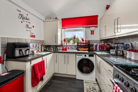4 bedroom Semi-detached house for sale in Browns Drove, Swineshead, PE20