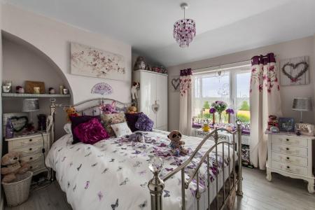 4 bedroom Semi-detached house for sale in Browns Drove, Swineshead, PE20