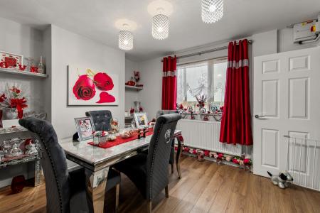 4 bedroom Semi-detached house for sale in Browns Drove, Swineshead, PE20