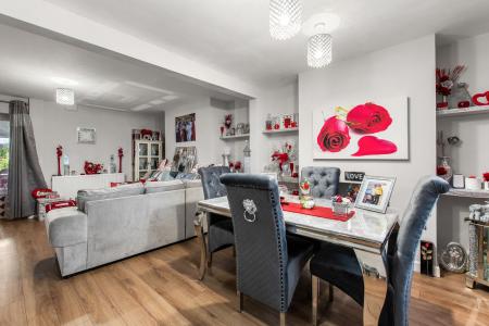 4 bedroom Semi-detached house for sale in Browns Drove, Swineshead, PE20