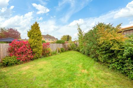 3 bedroom Semi-detached house for sale in Woodside, Boston, PE21