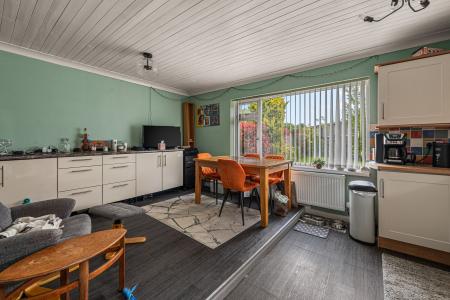 3 bedroom Semi-detached house for sale in Woodside, Boston, PE21