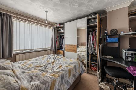 3 bedroom Semi-detached house for sale in Woodside, Boston, PE21