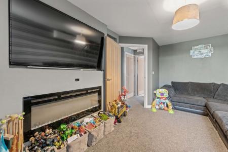 4 bedroom Semi-detached house for sale in Swift Gardens, Kirton, PE20