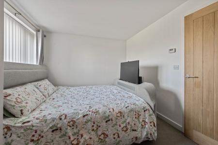 4 bedroom Semi-detached house for sale in Swift Gardens, Kirton, PE20