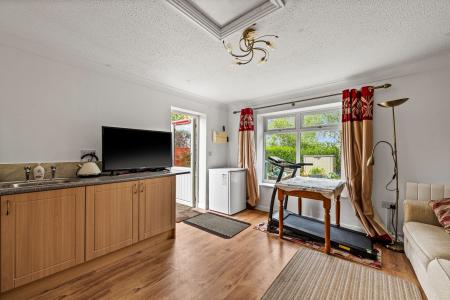 4 bedroom Detached house for sale in Cemetery Road, Bicker, PE20