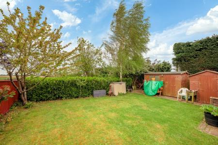 4 bedroom Detached house for sale in Cemetery Road, Bicker, PE20
