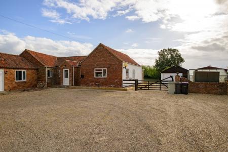3 bedroom Semi-detached bungalow for sale in Station Road, Midville, PE22