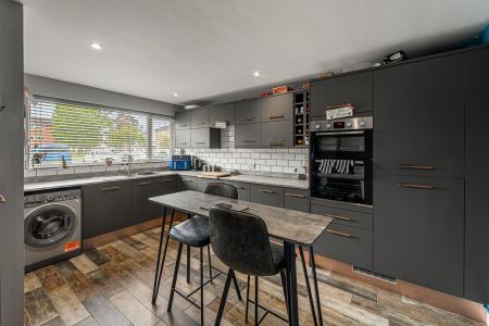 3 bedroom Terraced House for sale in Hardwick Estate, Kirton, PE20
