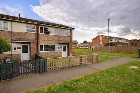 3 bedroom Terraced House for sale in Hardwick Estate, Kirton, PE20