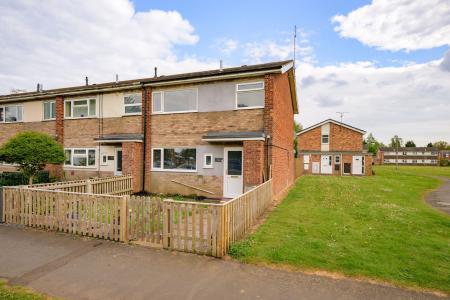 3 bedroom End of terrace house for sale in Hardwick Estate, Kirton, PE20