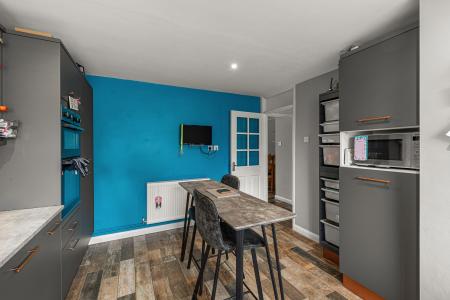 3 bedroom Terraced House for sale in Hardwick Estate, Kirton, PE20