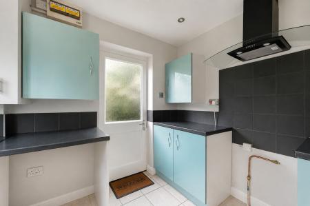 2 bedroom Semi-detached house for sale in Burrows Close, Boston, PE21