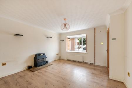 2 bedroom Semi-detached house for sale in Burrows Close, Boston, PE21