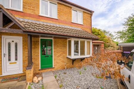 2 bedroom Semi-detached house for sale in Burrows Close, Boston, PE21