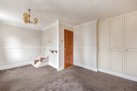 2 bedroom Semi-detached house for sale in Burrows Close, Boston, PE21