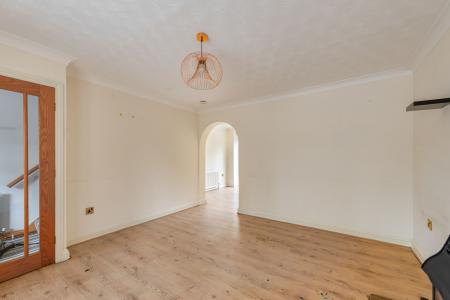 2 bedroom Semi-detached house for sale in Burrows Close, Boston, PE21