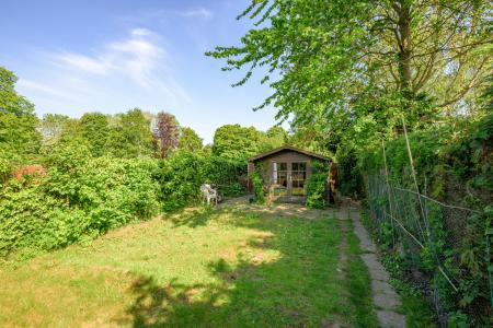 3 bedroom Semi-detached house for sale in Lenton Way, Frampton, PE20