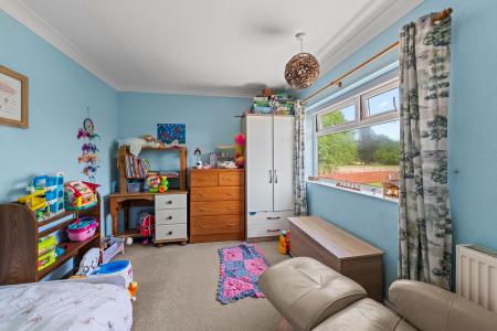 3 bedroom Semi-detached house for sale in Lenton Way, Frampton, PE20