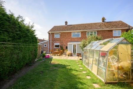 3 bedroom Semi-detached house for sale in Lenton Way, Frampton, PE20