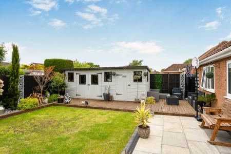 4 bedroom Detached bungalow for sale in Lucan Close, Sibsey, PE22