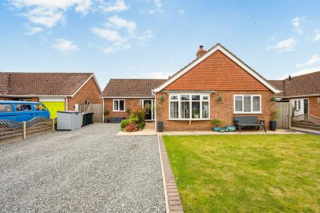 4 bedroom Detached bungalow for sale in Lucan Close, Sibsey, PE22