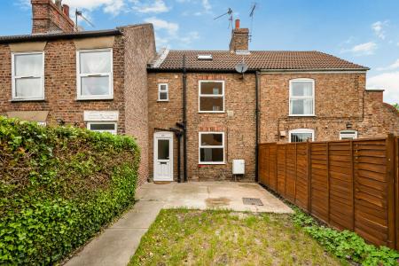 Foster Street, Boston, PE21