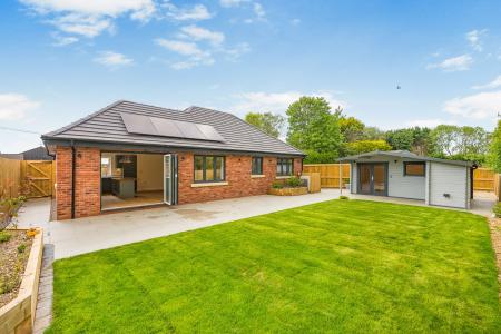 3 bedroom Detached bungalow for sale in Pinder Gate, Holme Road, PE20