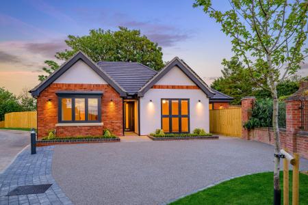 Pinder Gate, Holme Road, PE20