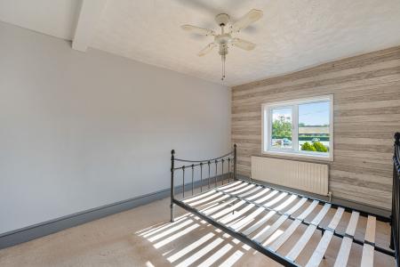 2 bedroom Terraced House for sale in James Street, Boston, PE21