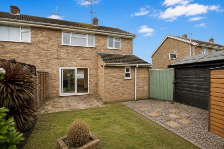 3 bedroom Semi-detached house for sale in Margaret Drive, Boston, PE21