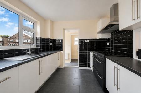 3 bedroom Semi-detached house for sale in Margaret Drive, Boston, PE21