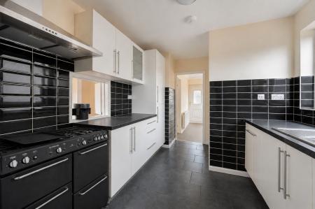 3 bedroom Semi-detached house for sale in Margaret Drive, Boston, PE21