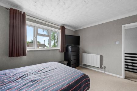 4 bedroom Detached house for sale in Spilsby Road, New Leake, PE22