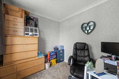4 bedroom Detached house for sale in Spilsby Road, New Leake, PE22