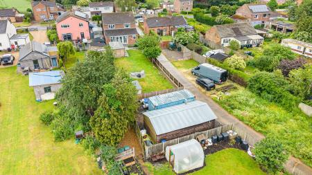 4 bedroom Detached house for sale in Spilsby Road, New Leake, PE22