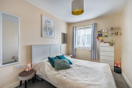 2 bedroom Flat for sale in Haven Village, Boston, PE21