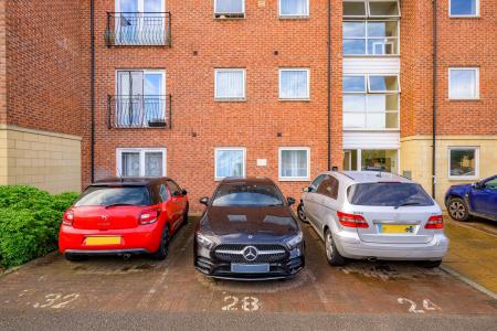 2 bedroom Flat for sale in Haven Village, Boston, PE21