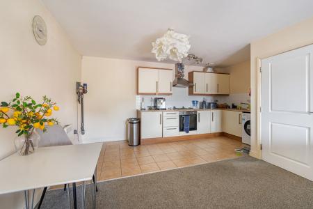 2 bedroom Flat for sale in Haven Village, Boston, PE21