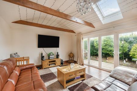 4 bedroom Semi-detached house for sale in Freiston Road, Boston, PE21
