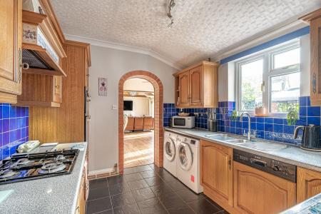 4 bedroom Semi-detached house for sale in Freiston Road, Boston, PE21