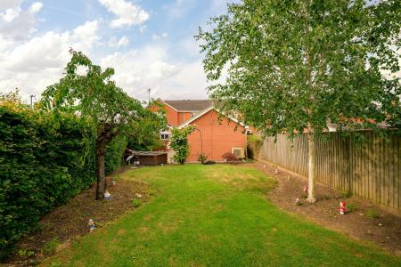 4 bedroom Semi-detached house for sale in Freiston Road, Boston, PE21