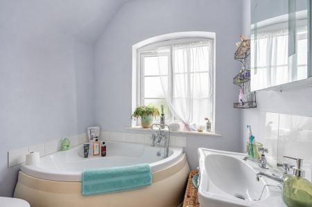 2 bedroom Detached house for sale in Station Road, Stickney, PE22