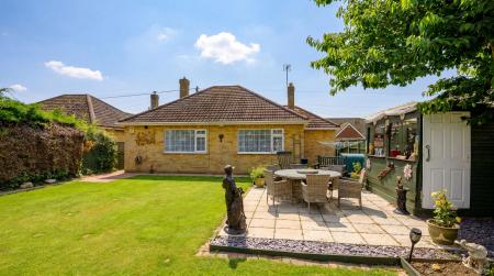 2 bedroom Detached bungalow for sale in Kenleigh Drive, Boston, PE21